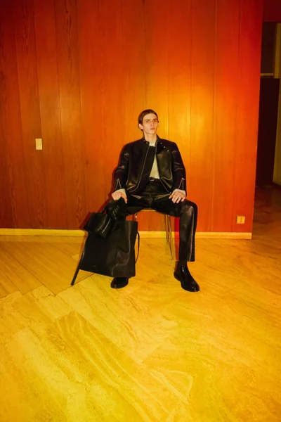 Look 13
